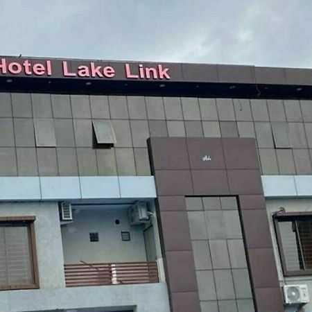 Hotel O Lake Link Bhopál Kültér fotó