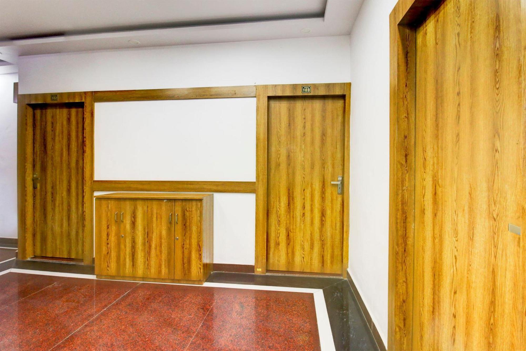 Hotel O Lake Link Bhopál Kültér fotó